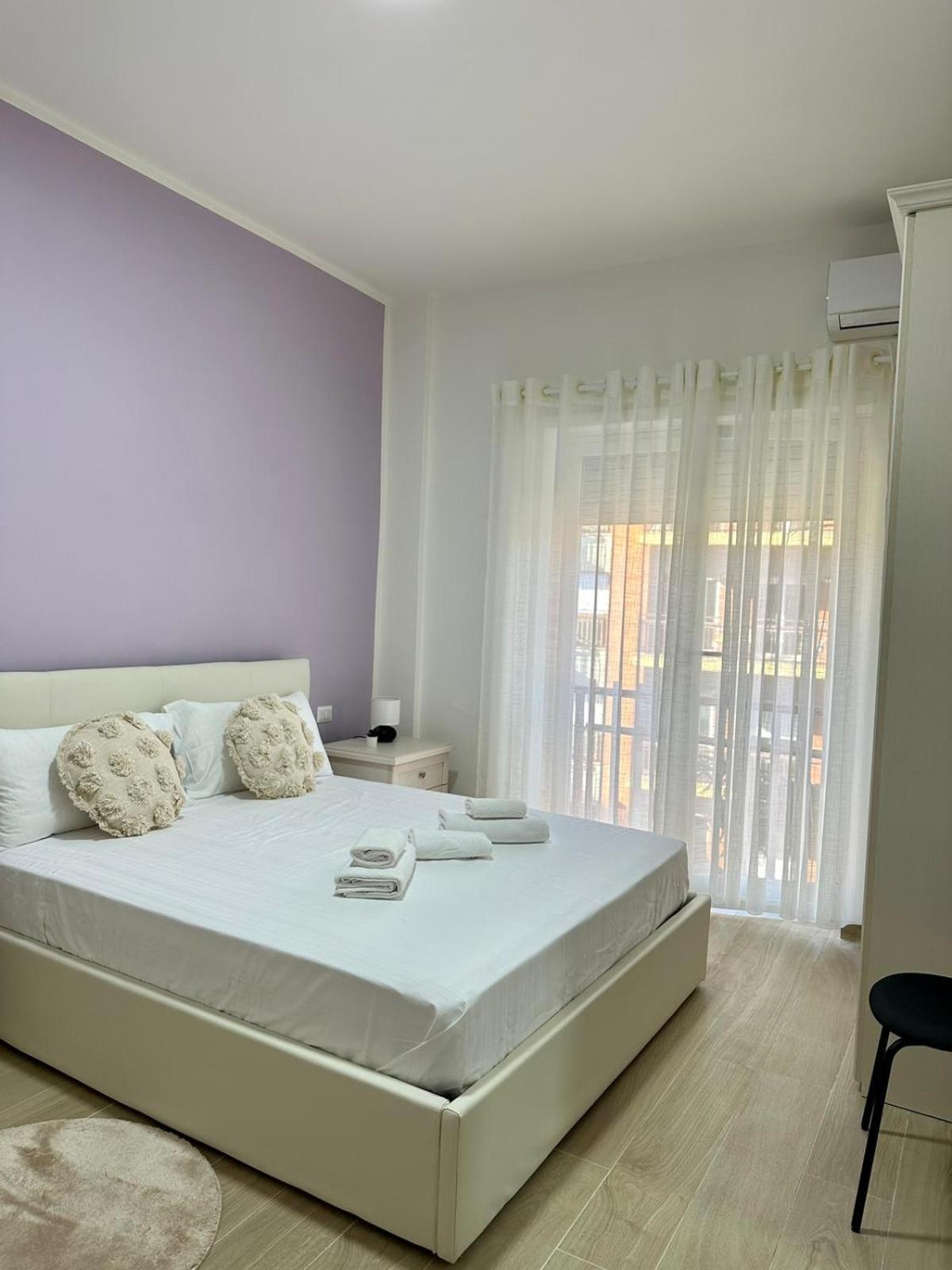 The Roman Guesthouse ภายนอก รูปภาพ