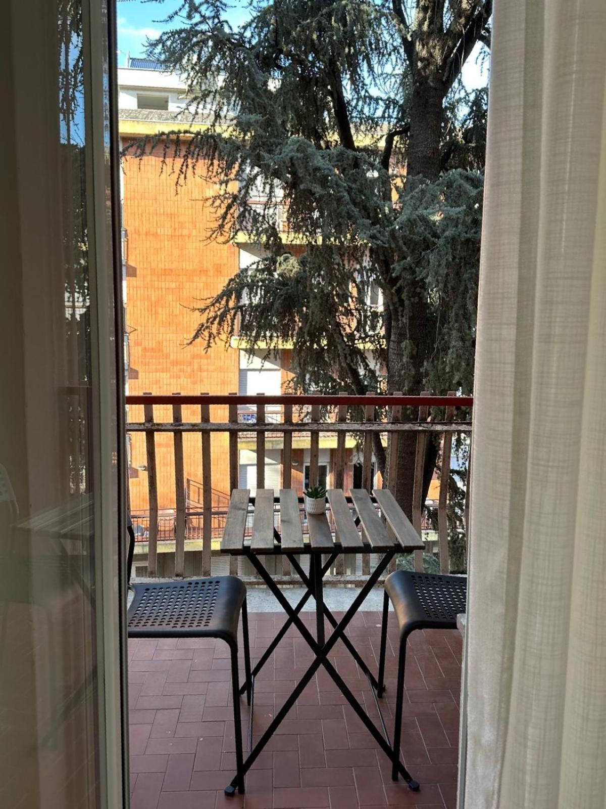 The Roman Guesthouse ภายนอก รูปภาพ